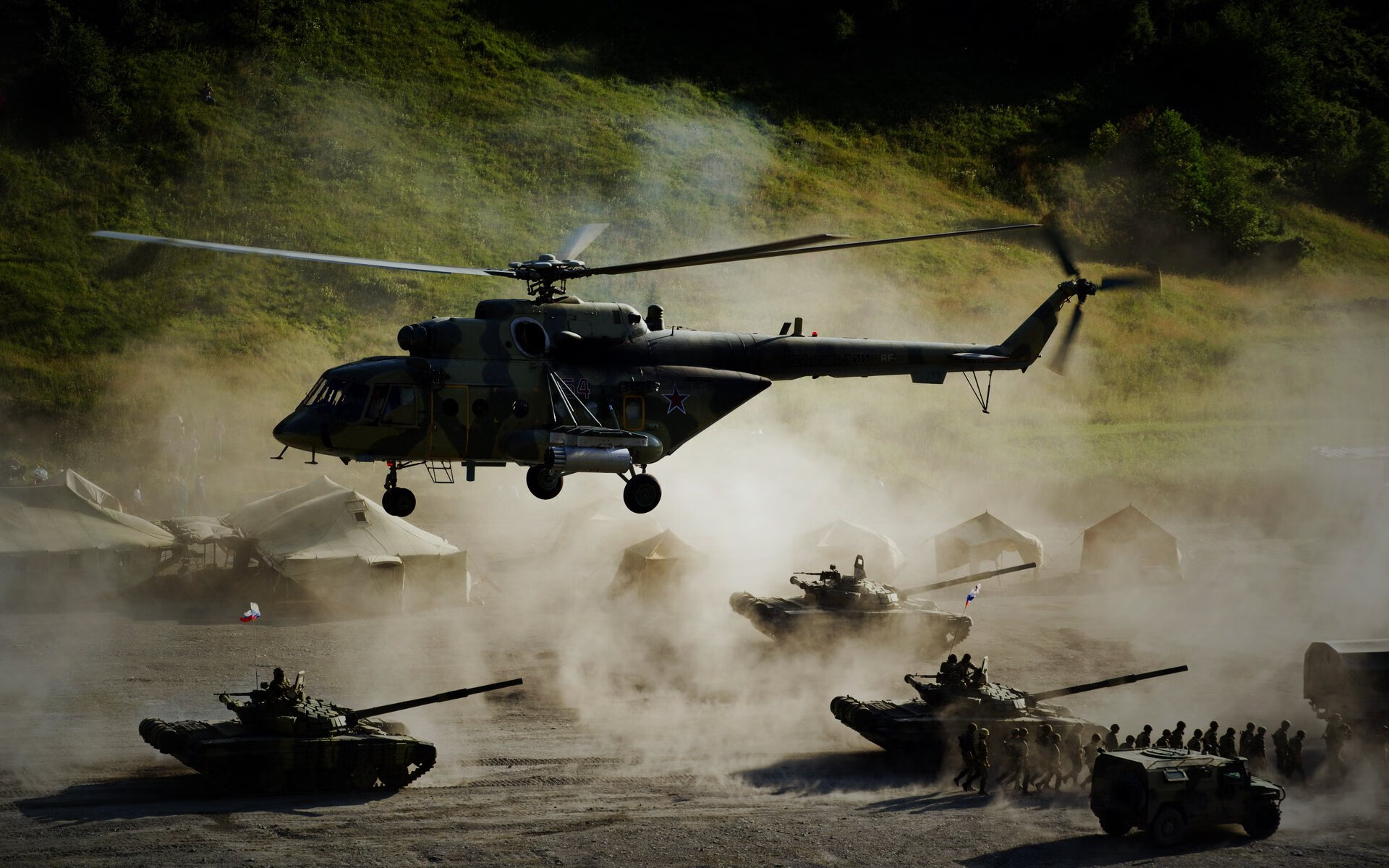 米兰体育官网-火箭新援全场紧逼防守训练中表现突出，火箭队引援最新消息