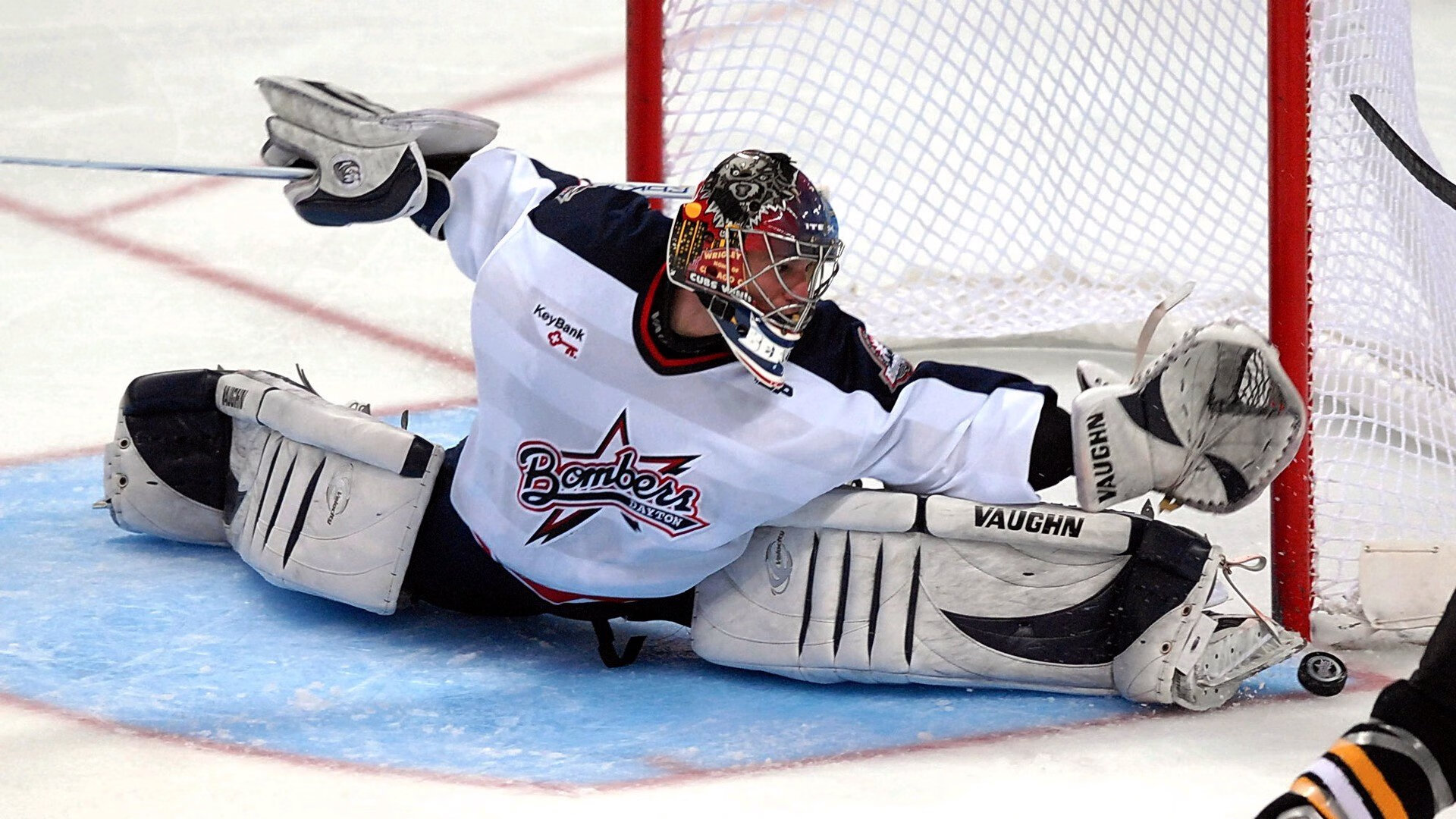 欧冠资格赛第三轮 “魔鬼主场”加拉塔萨雷满座爆冷淘汰英超球队